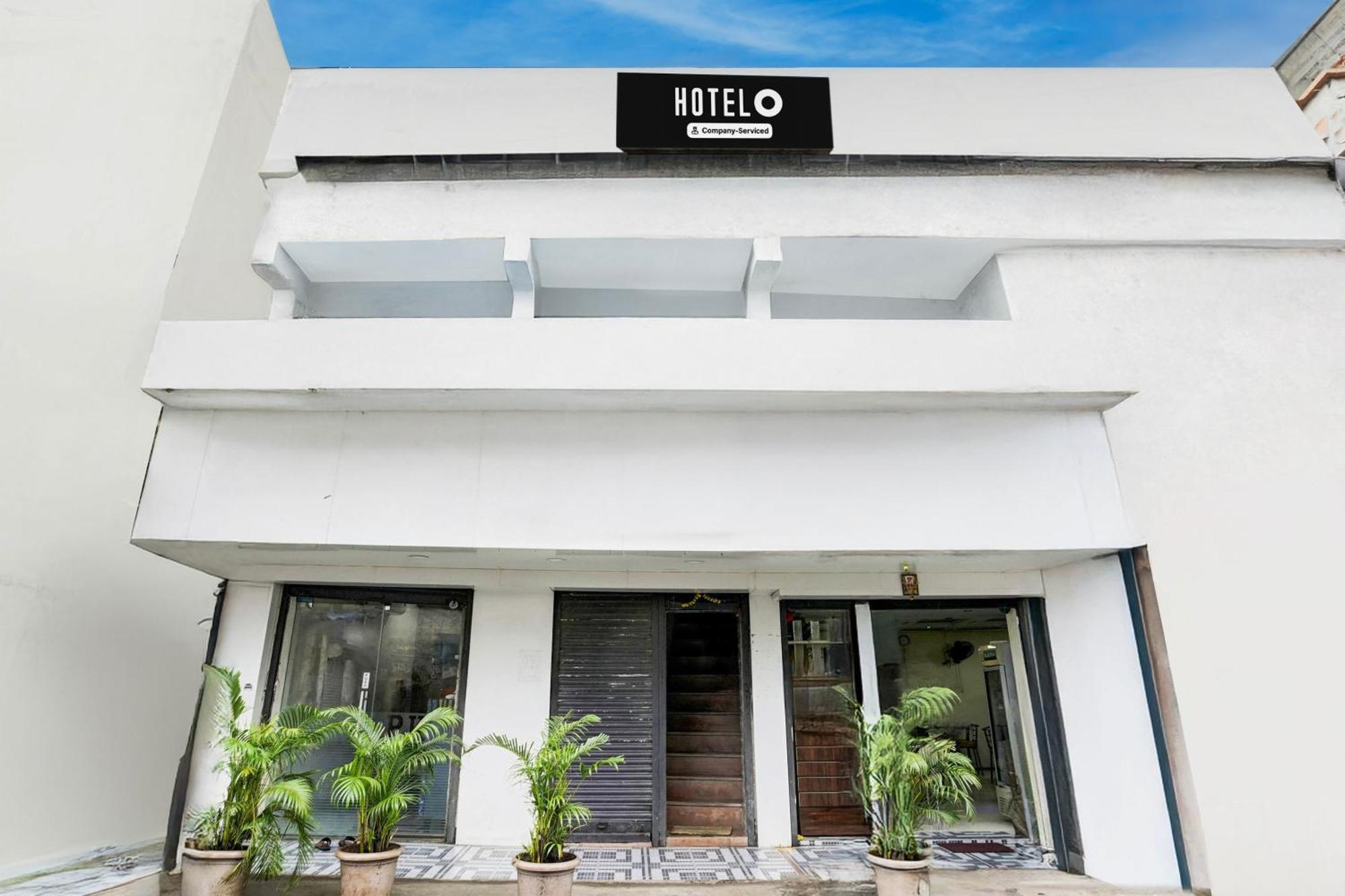 Super Hotel O Dombivali Formerly Pk Lodging Dombivli Exterior photo
